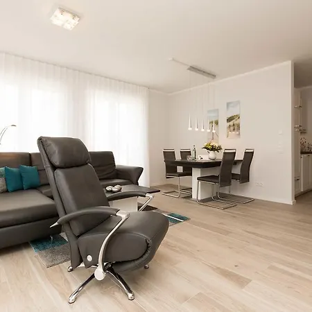 Appartement Strandgruen 04 *