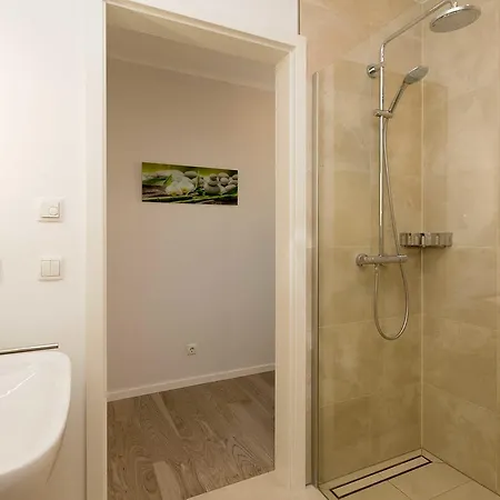 Strandgruen 04 Appartement Neuhof (Heringsdorf)